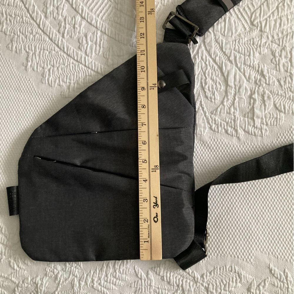 Wander Dark Gray Crossbody Bag - Picture 9 of 11